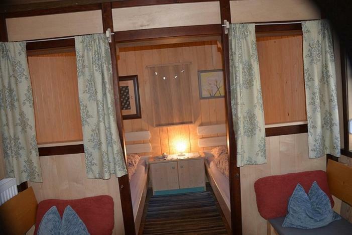 Ferienwohnung Irmgard Хауценберг Екстериор снимка